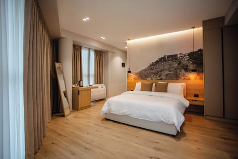 Rozafa room | Free WiFi, bed sheets