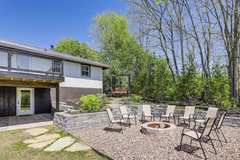 Blue Ridge Vacation Rental | 3BR | 2BA | 1,600 Sq Ft | 2 Steps Required