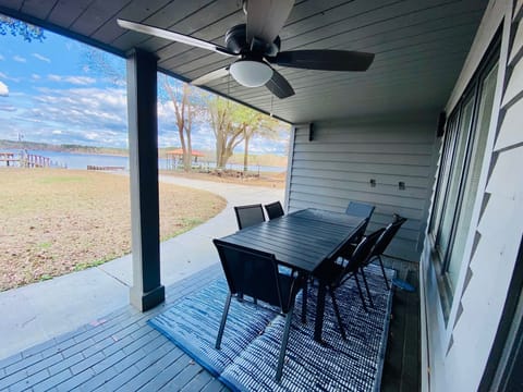 Outdoor dining space