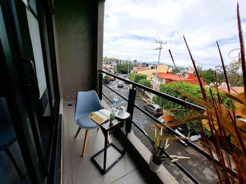 Executive Studio Suite, City View | Balcony