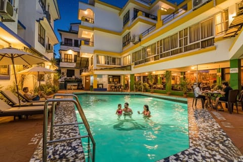 Pool