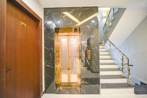 Elevator