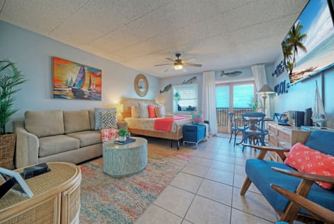 Experience coastal bliss at Seaside Escape in Port Aransas!