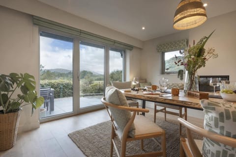 House | 3 bedrooms, desk, soundproofing, iron/ironing board