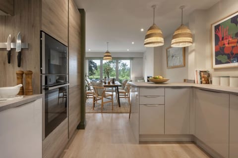 House | 3 bedrooms, desk, soundproofing, iron/ironing board