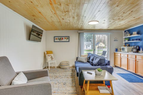 House (1 Bedroom) | Interior