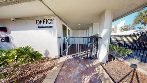 Private Entrance