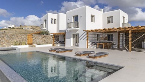 Activities, Building Exterior, Pool, Spring, Summer