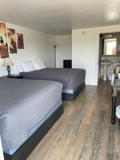 Room, 2 Queen Beds, Non Smoking, Private Bathroom | Free WiFi