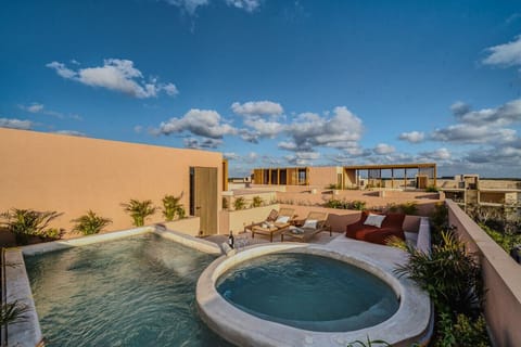 Private Rooftop with 2 Pools