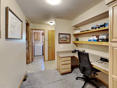 House (3 Bedrooms) | Property amenity