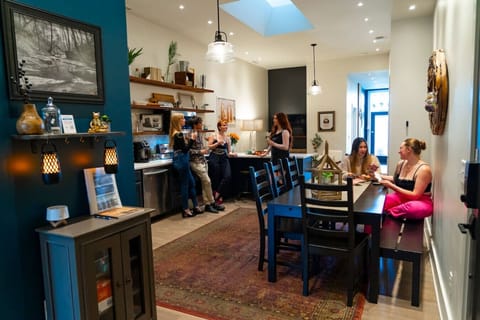 Fully stocked kitchen—coffee, tea, snacks, and everything you need to cook or chill.