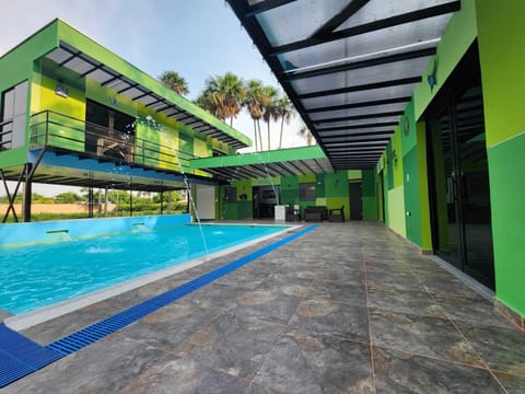House, 4 Bedrooms, Accessible, Smoking | Exterior