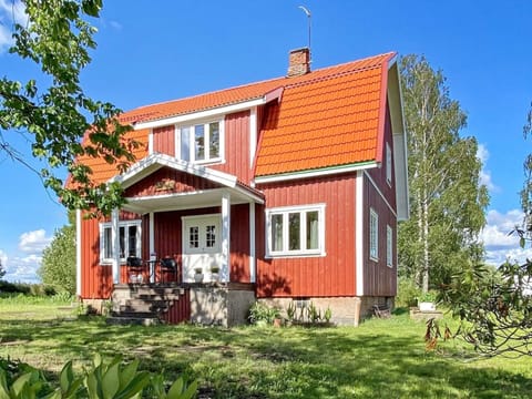 House | Exterior