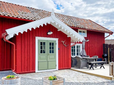 House | Exterior