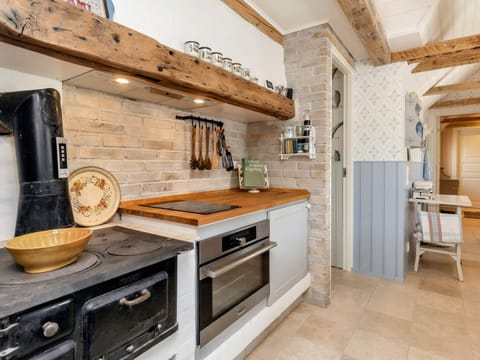 House | Private kitchen | Fridge