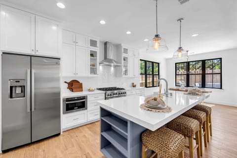 Fully stocked and modern kitchen