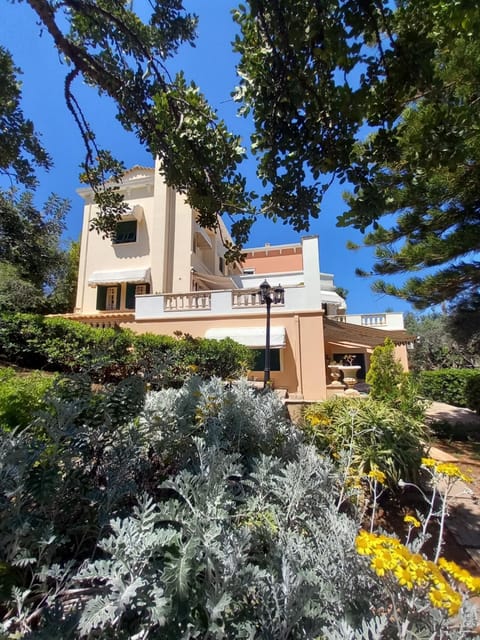 House | 7 bedrooms, soundproofing, Internet