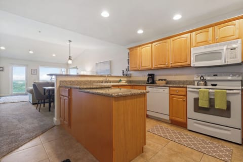 934 Vacation by the Sea