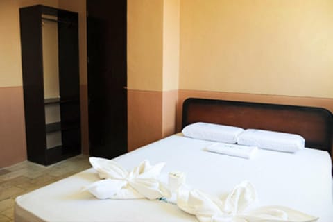 Desk, bed sheets