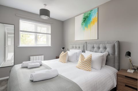 Comfort Apartment | 2 bedrooms, laptop workspace, free WiFi, bed sheets