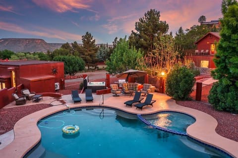 Stunning Sedona Sunsets at Majestic Oasis