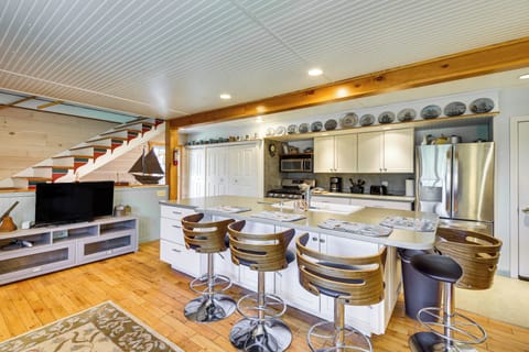 House (3 Bedrooms) | Front of property