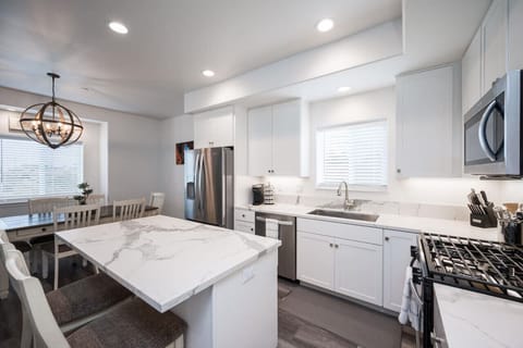 Upstairs fully stocked kitchen.