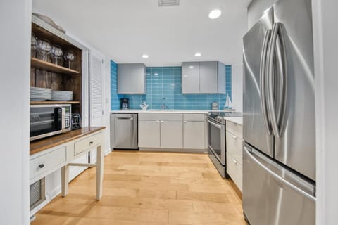 Fully equipped kitchen