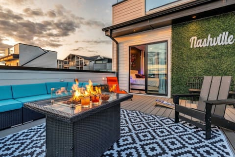Experience Nashville from your private rooftop oasis! Enjoy stunning views and modern decor, perfect for a bachelorette weekend or family reunion. Book your stay with Misfit Homes today!