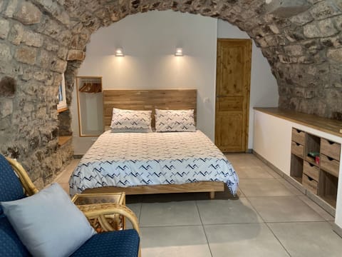 La chambre avec king lit