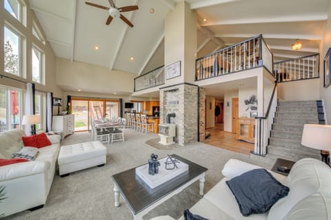 House (4 Bedrooms) | Interior