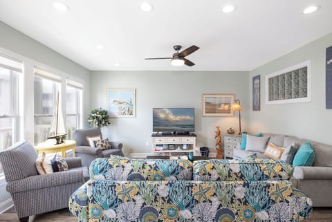 Welcome to Ocean Club H203