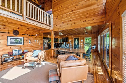 Cades Cove's cozy living area