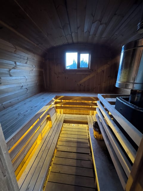 Sauna, facials, massages