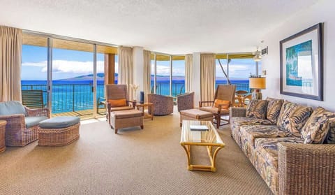 Expansive ocean and island views in this spacious wrap around condo