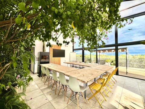 Photo salle de réunion 1 - NUIKI Lodges