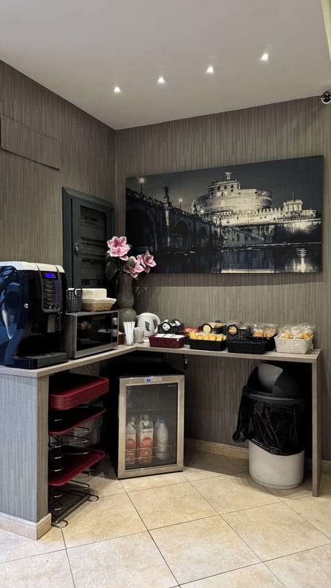 Free daily self-serve breakfast
