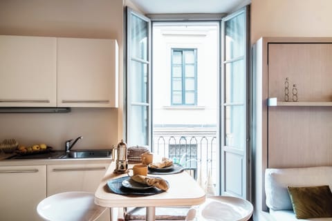 Apartment | Dining room
