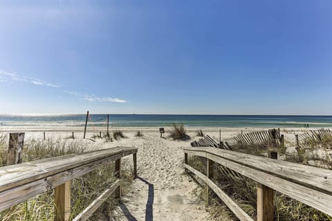 Panama City Beach Vacation Rental | 2BR | 2.5BA | Stairs Required | 1,044 Sq Ft