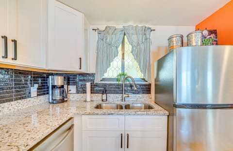 Apartment (1 Bedroom) | Interior