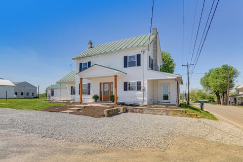 Shippensburg Vacation Rental | 3BR | 2.5BA | Steps Required | 1,450 Sq Ft