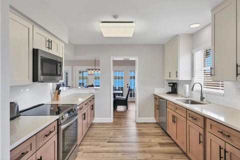 A Shore Thing Villa by FVC - Kitchen and Dining Room