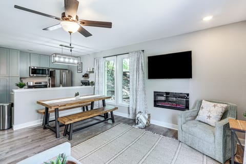 Living Room | Electric Fireplace | Smart TVs | Free WIFi | 1st Floor