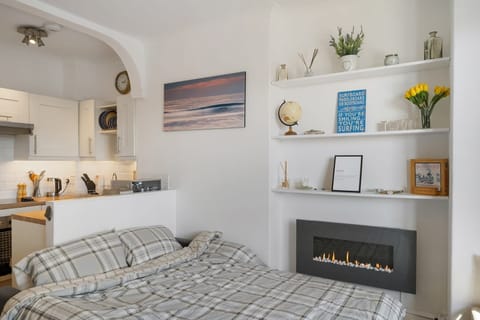 Kingsize sofa bed in living room