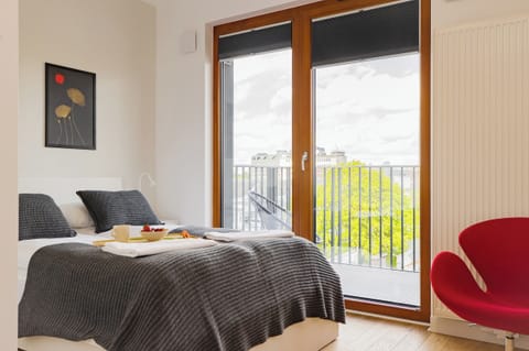 City Apartment | 1 bedroom, blackout drapes, iron/ironing board, free WiFi
