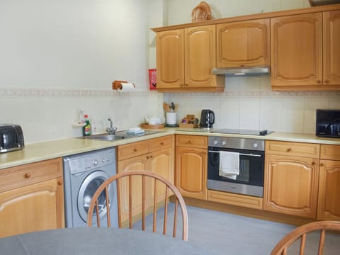 Kitchen/diner | Courtyard View, Keswick, Northern Lake District