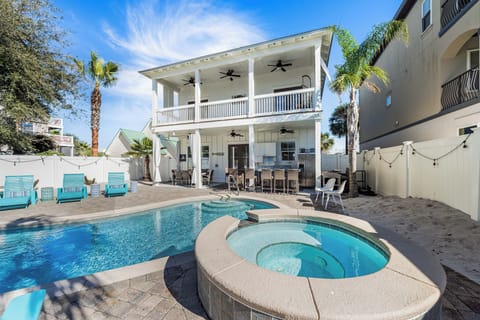 Large Back Yard with Private Pool and Spill Over Spa
