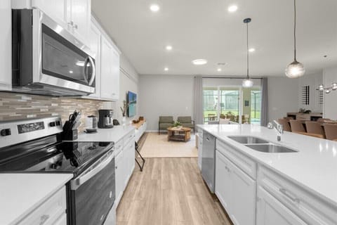 16392 Saint Kitts Circle (14).jpg