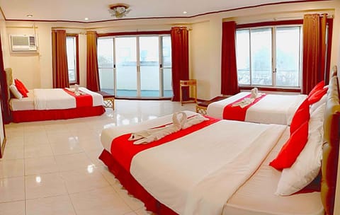 Quadruple Room, City View | Desk, laptop workspace, free WiFi